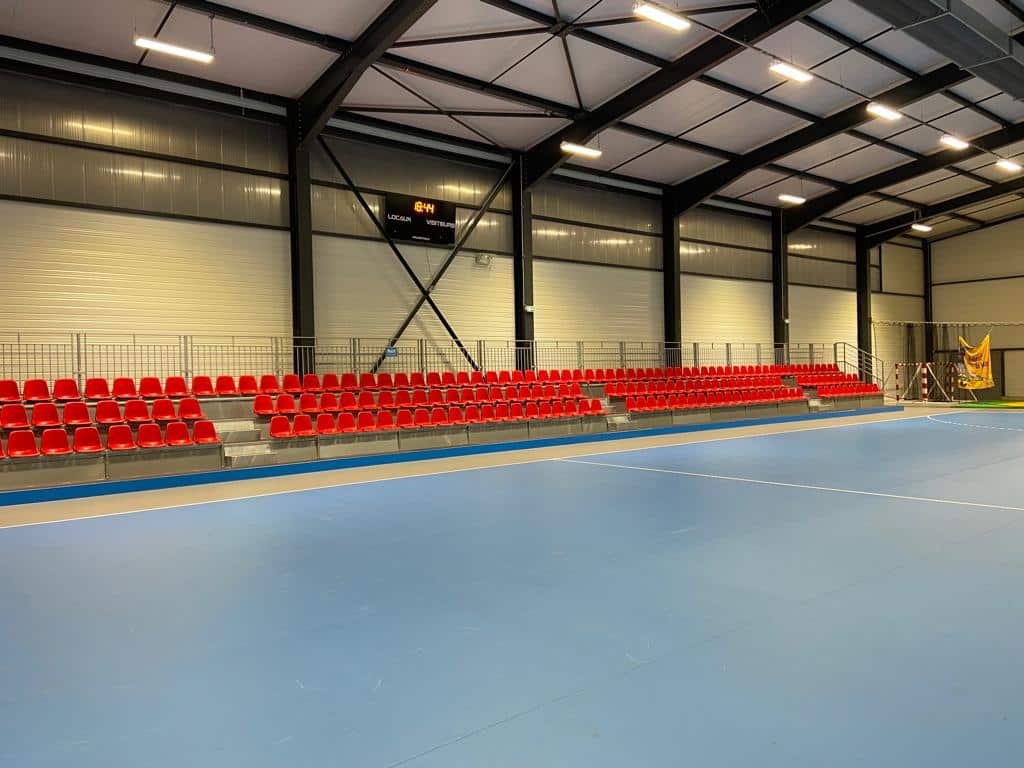 Gymnase Louey tribune 248 places