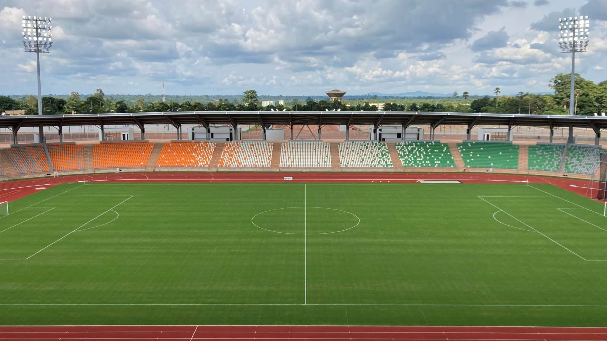 stade de yamoussoukro 20000 places 2021