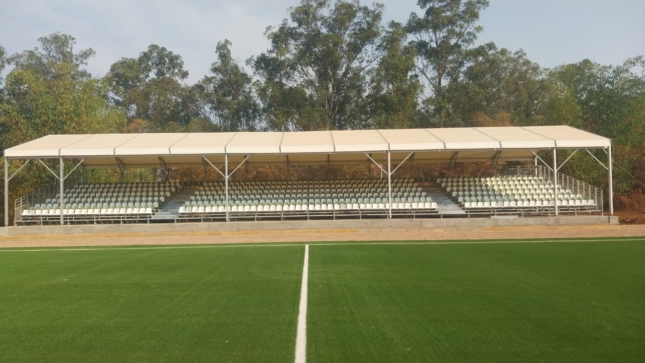 RWANDA Tribune couverte 1000pl