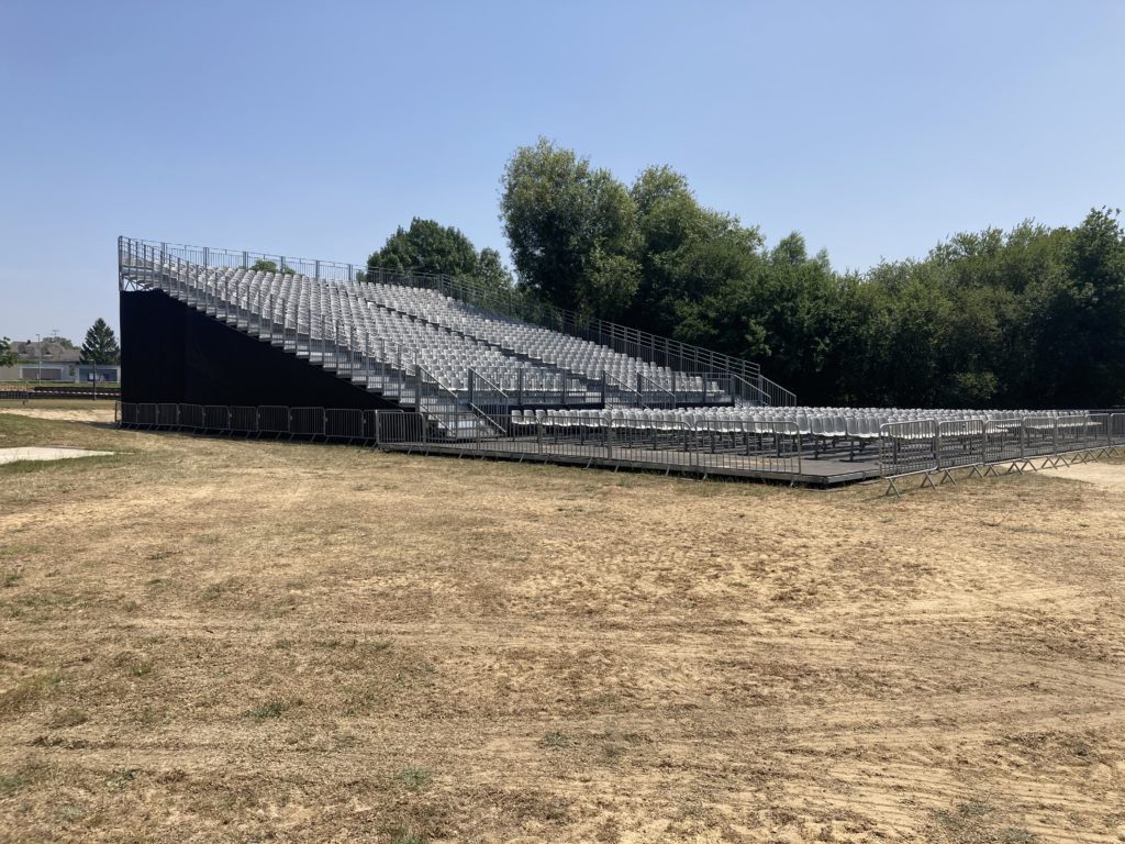 location de tribune pour festival de Trélazé